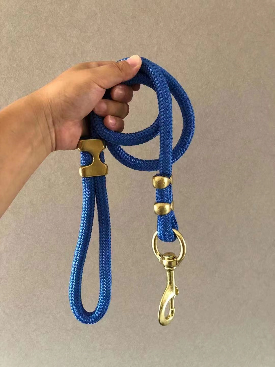 Sturdy And Durable Nylon Large Dog Walking Leash